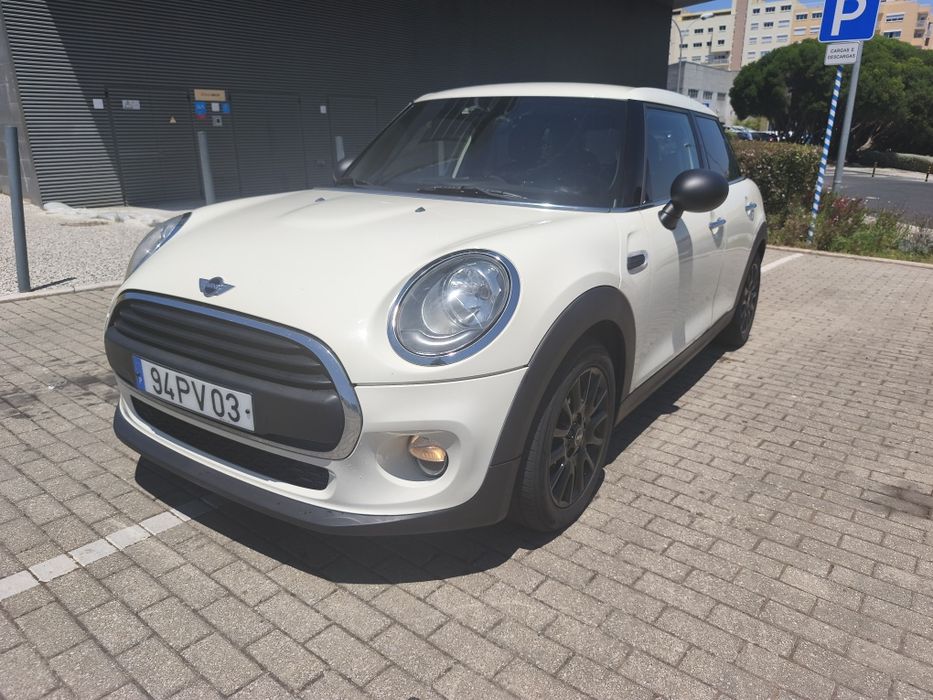 Vendo Mini one 1.5 D de 5 portas