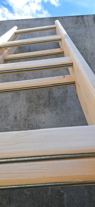 Продам драбини деревяні