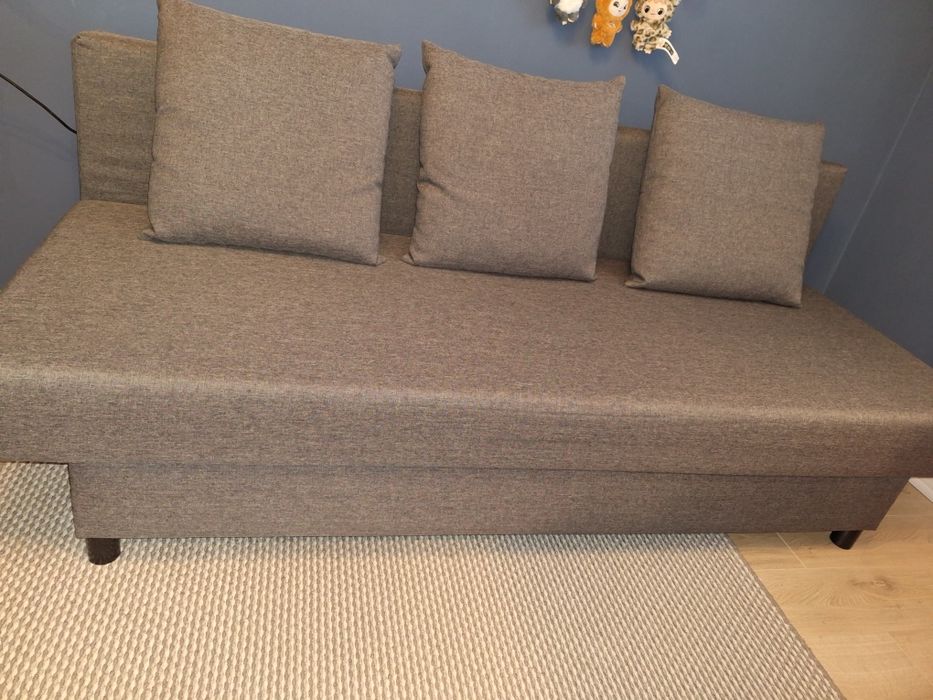 Sofa 3 osobowa rozkładana z pojemnikiem IKEA Asarum