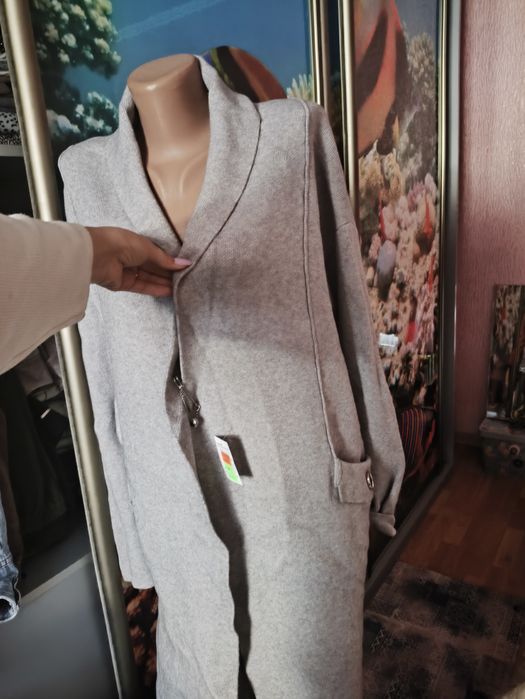 Продам кардиган новий жіночий р.М