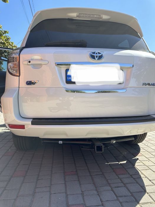 Toyota RAV4 EV 2012