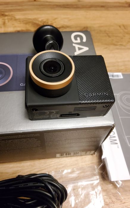 Kamerka Garmin dash Cam 55
