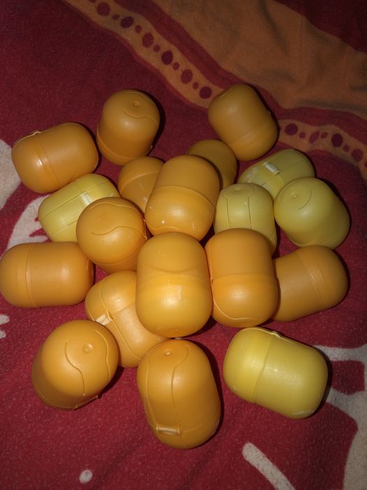 Капсули від кіндер сюрпризу