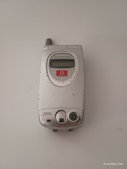 Telefon GX10 Sharp *UNIKAT*