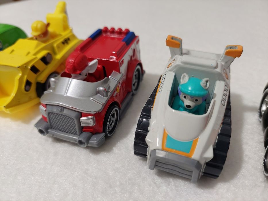 Carrinhos patrulha pata