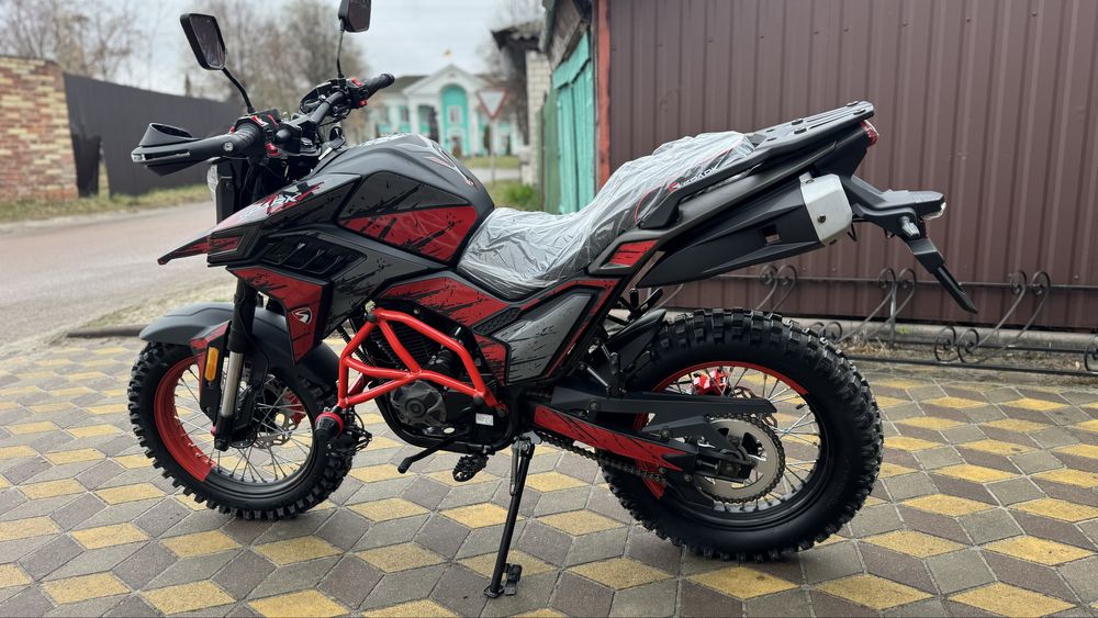 Текен SPARK SP300T-1 новий