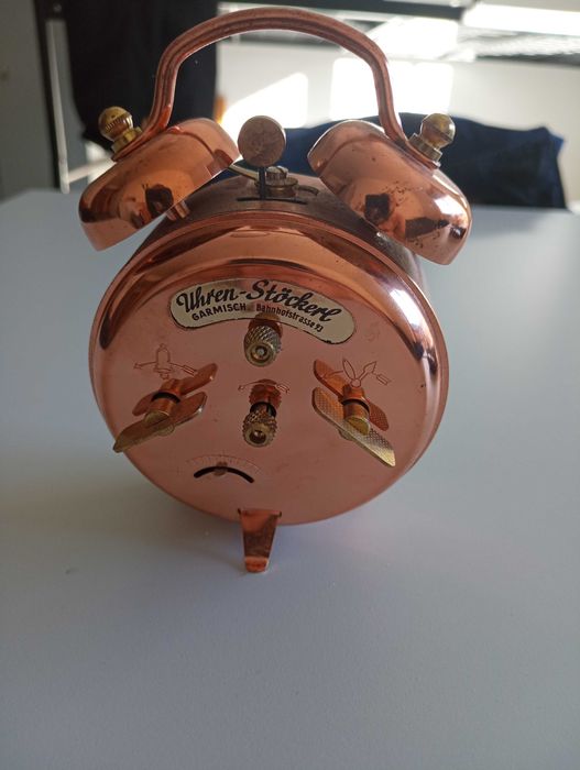 Будильник Zentra