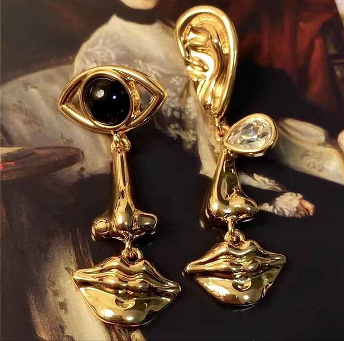 Сережки Schiaparelli з гравіюванням золоті вінтаж позолота 18k