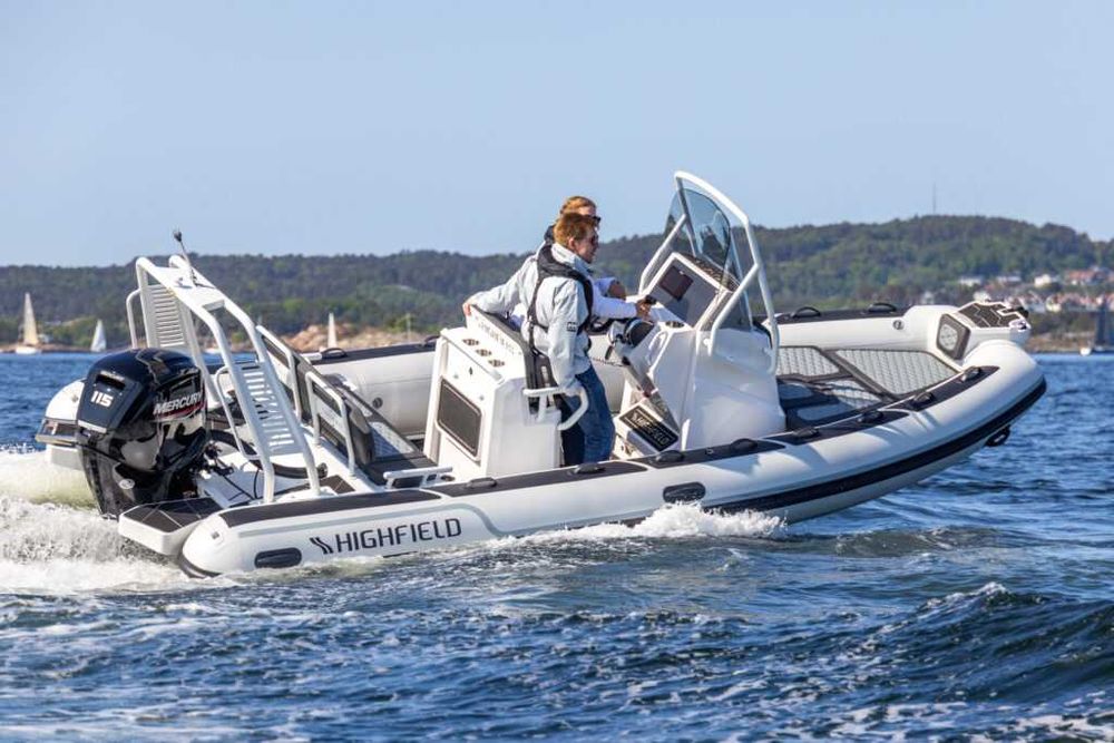 RIB Highfield Sport 560 - turystyczna łódź motorowa