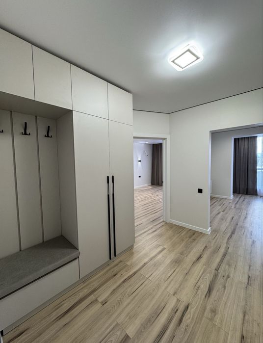 Продаж 1-кім квартири в новобудові, ремонт