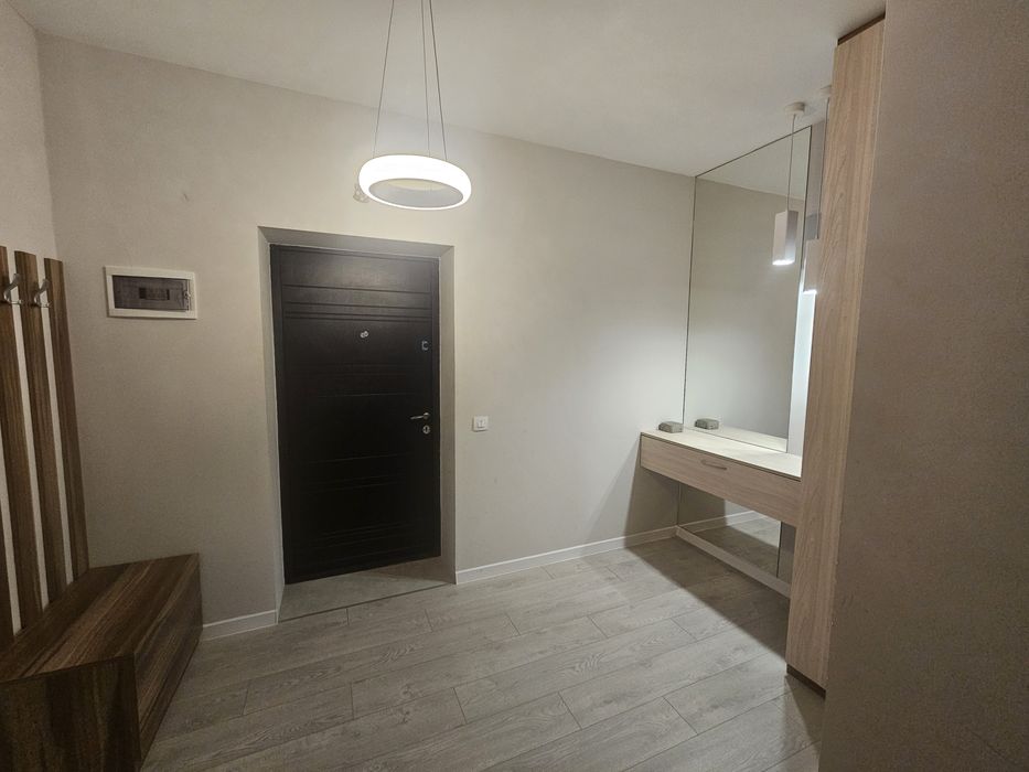 Здається 1,5 кімнатна на набережній поруч парку Боздощ