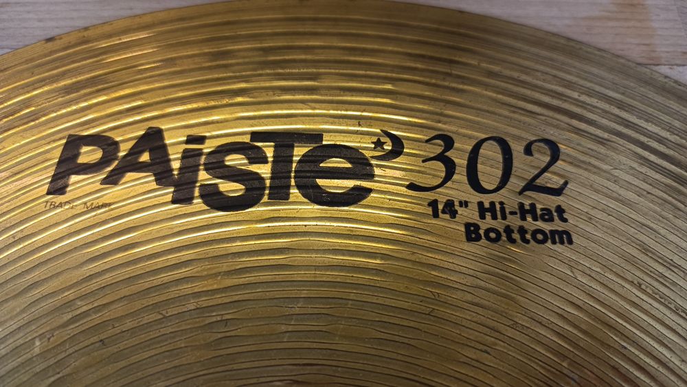 Pratos choque hi hat Paiste 302