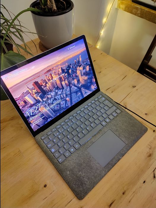 Surface Laptop 128gb64584964774787123