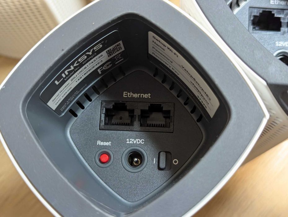 Роутер Mesh бесшовный Wi-Fi Linksys velop WHW03 AC1300 три диапазона