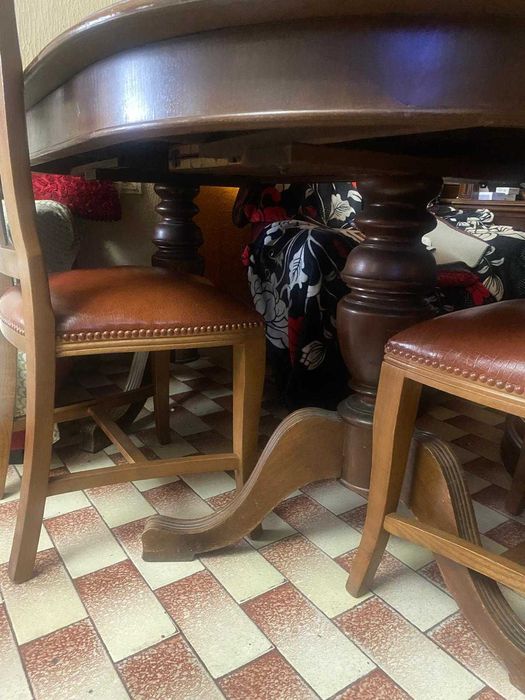 Mesa jantar com 6 cadeiras