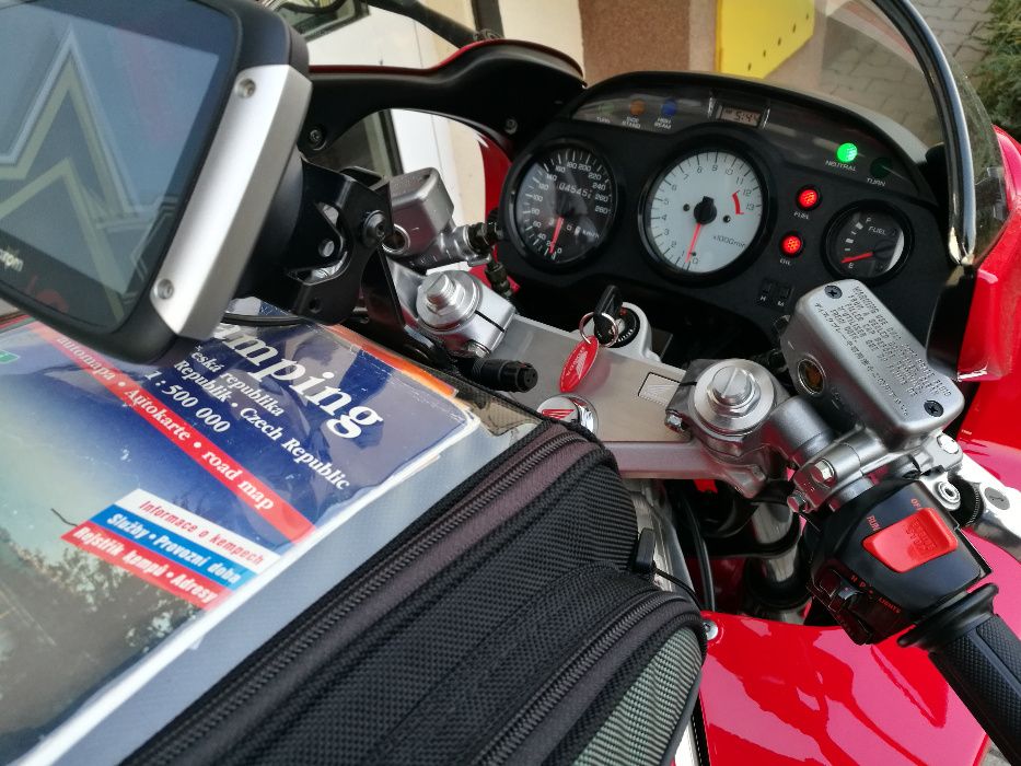 Honda VFR 750 RC 36 II     Model Kolekcjonerski !    IDEALNA !