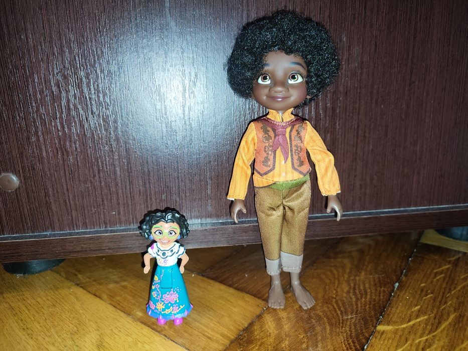 Лялька кукла Енканто Антоніо Мірабель