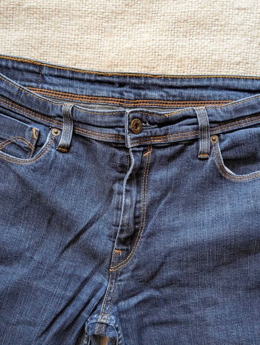 Spodnie damskie jeans Levi Strauss