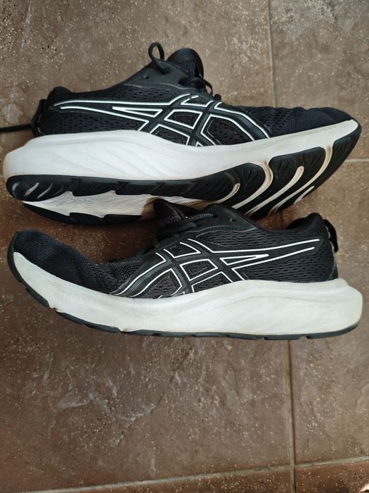 Кросівки для бігу Asics Gel-Contend 9