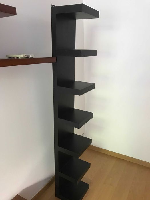 Várias mobilias para sala de estar. Em bom estado de conservação.