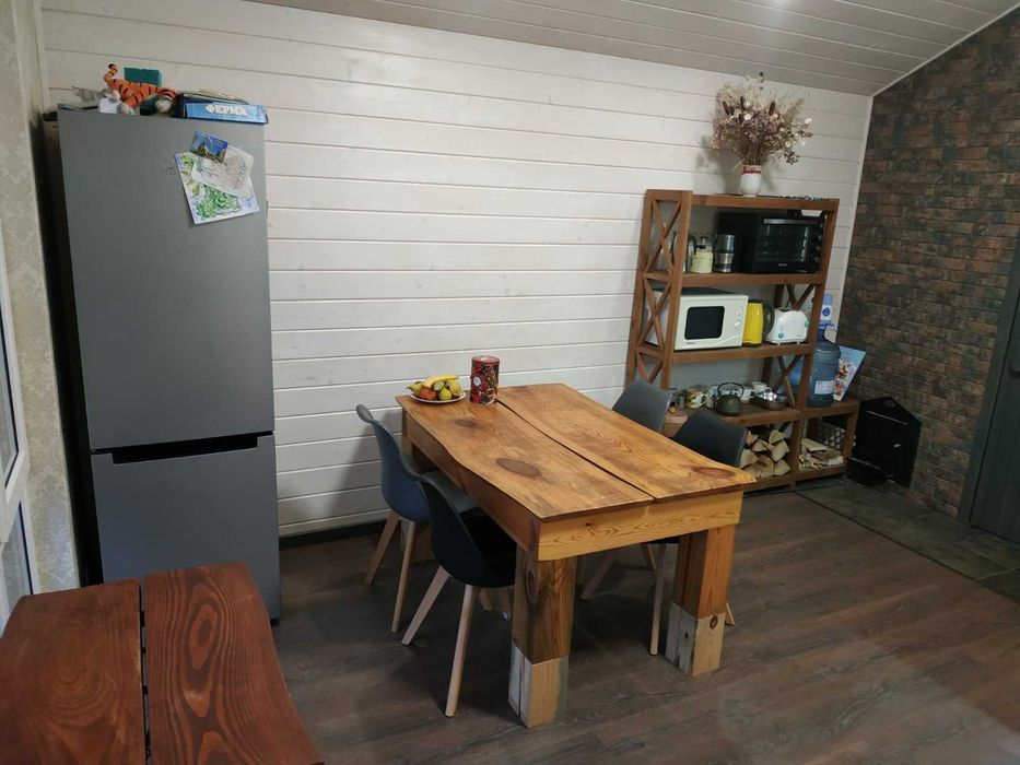 Будинок з басейном і сауною (входить у вартість)  біля Ходосівки