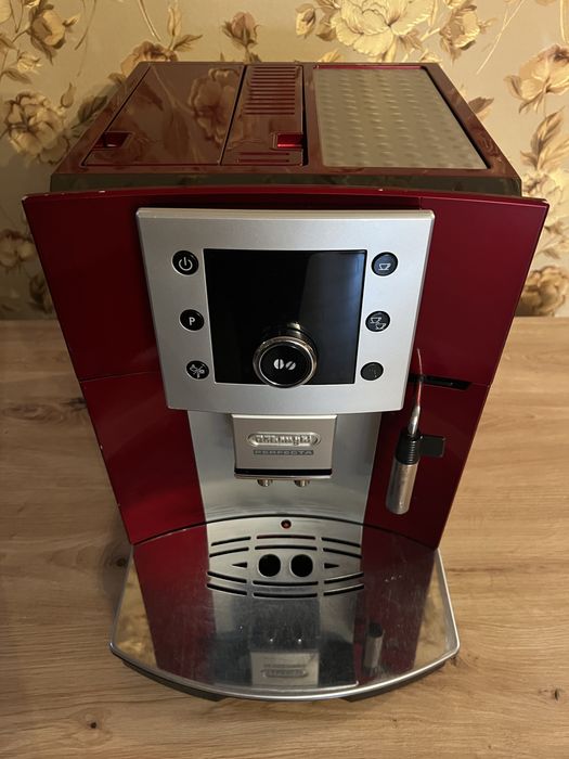 Кавомашина/кавоварка Saeco/DeLonghi/Philips