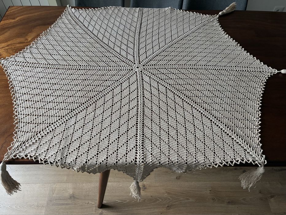 Toalha de crochet bege