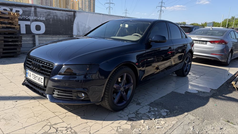 Ауді А4B8 Quattro Premium