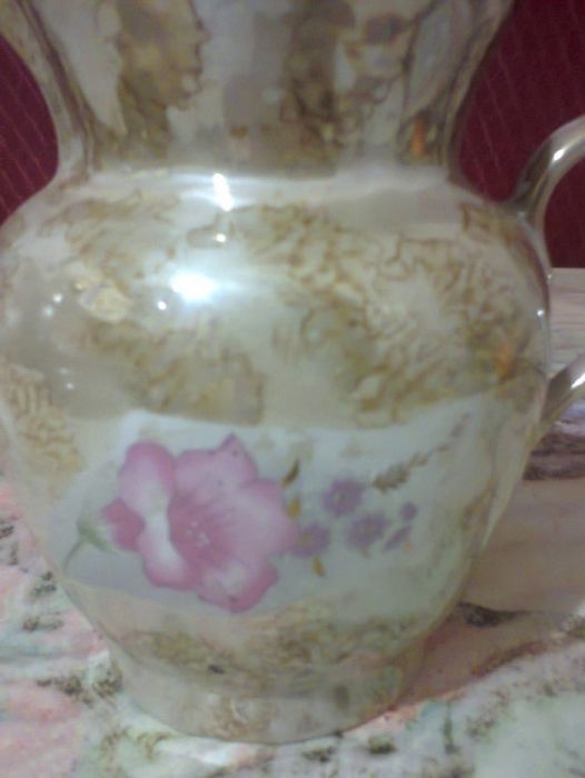 Молочники (форфор)