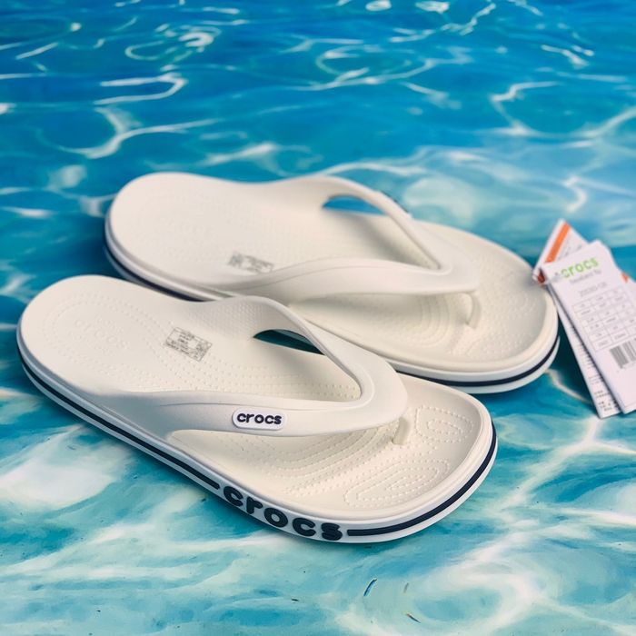 Жіночі крокси вʼєтнамки Crocs Bayaband Flip кроксы