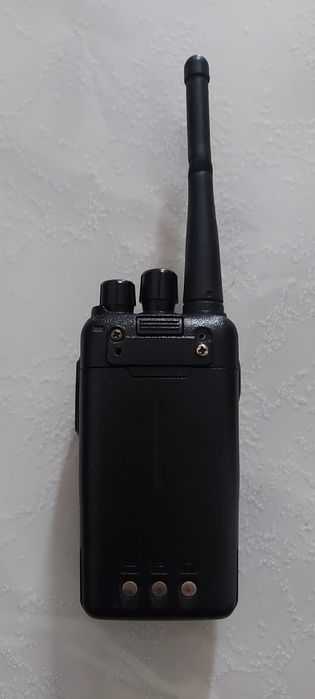 2 Walkie Talkie  Dynascan L88