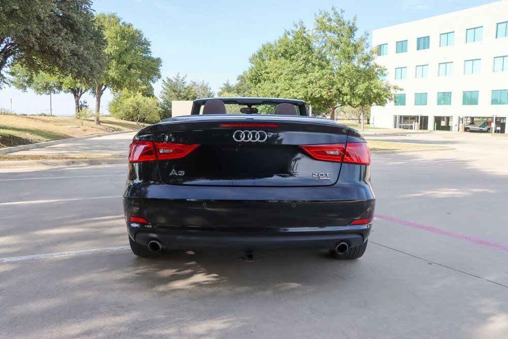 Audi A3      2015