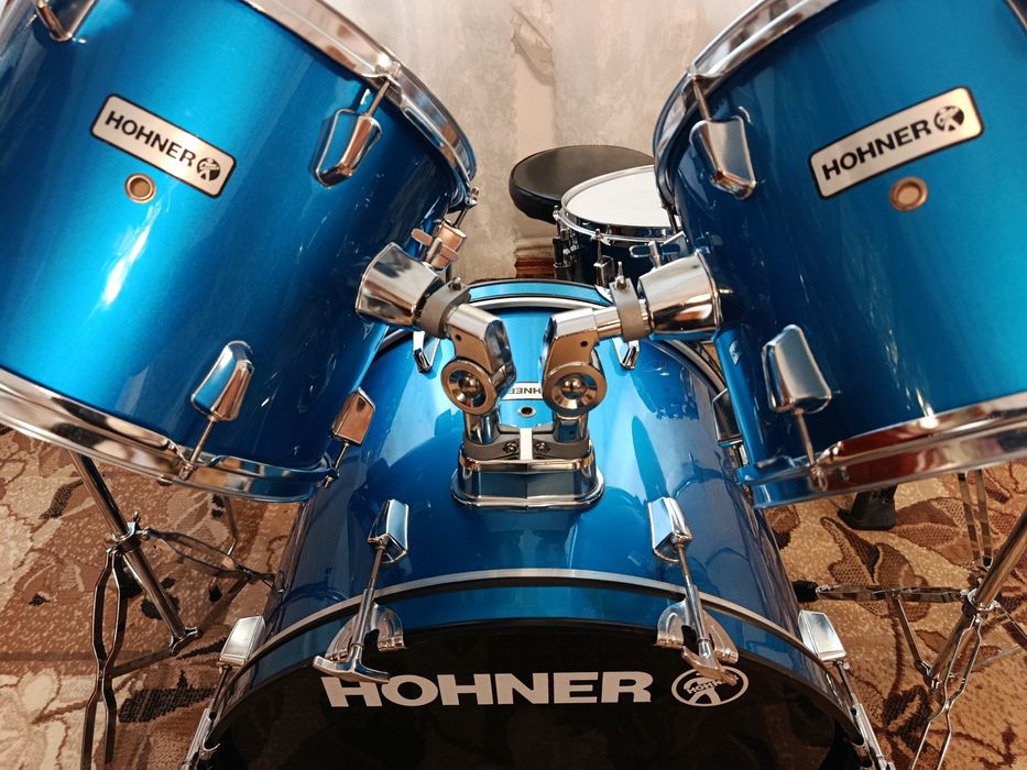 Продаю барабани HOHNER повний комплект в доброму стані звучать відмінн