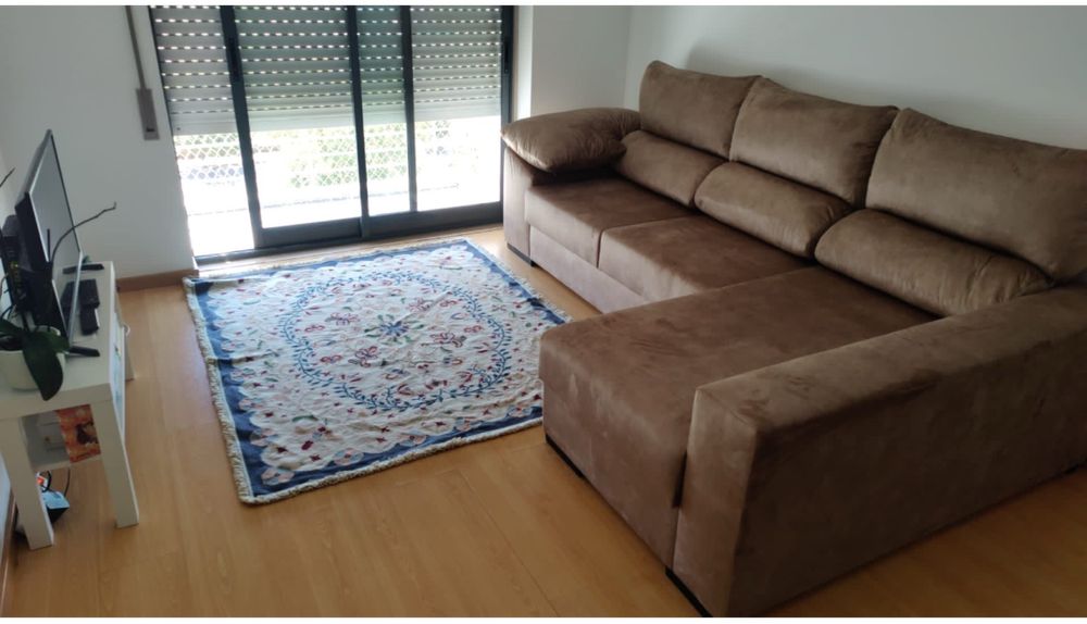 Sofa com Chaise Longue