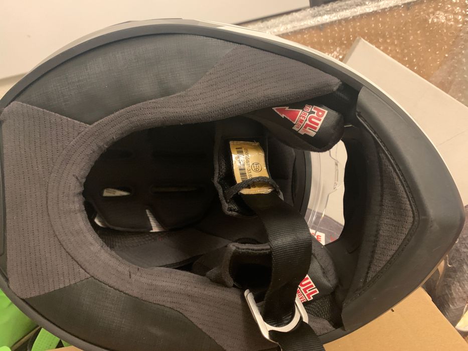 Capacete Bell Star. Tamanho L