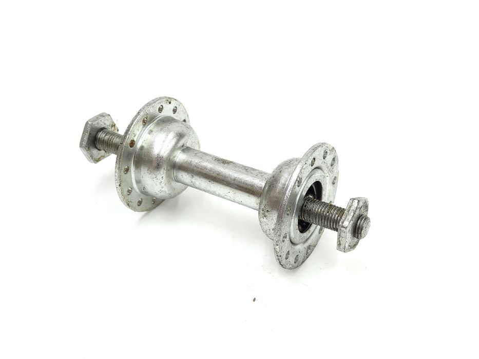 NOWA Niekompletna piasta koła przedniego 24 szprychy Romet Universal