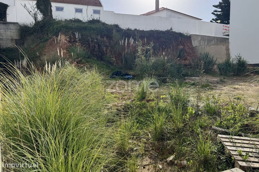 Terreno à venda na P. Miramar, Lote 20 com 245 m²_Projecto aprovado — Ericeira, Lisboa