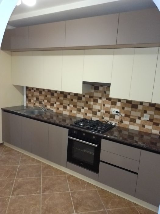 Кухні на замовлення