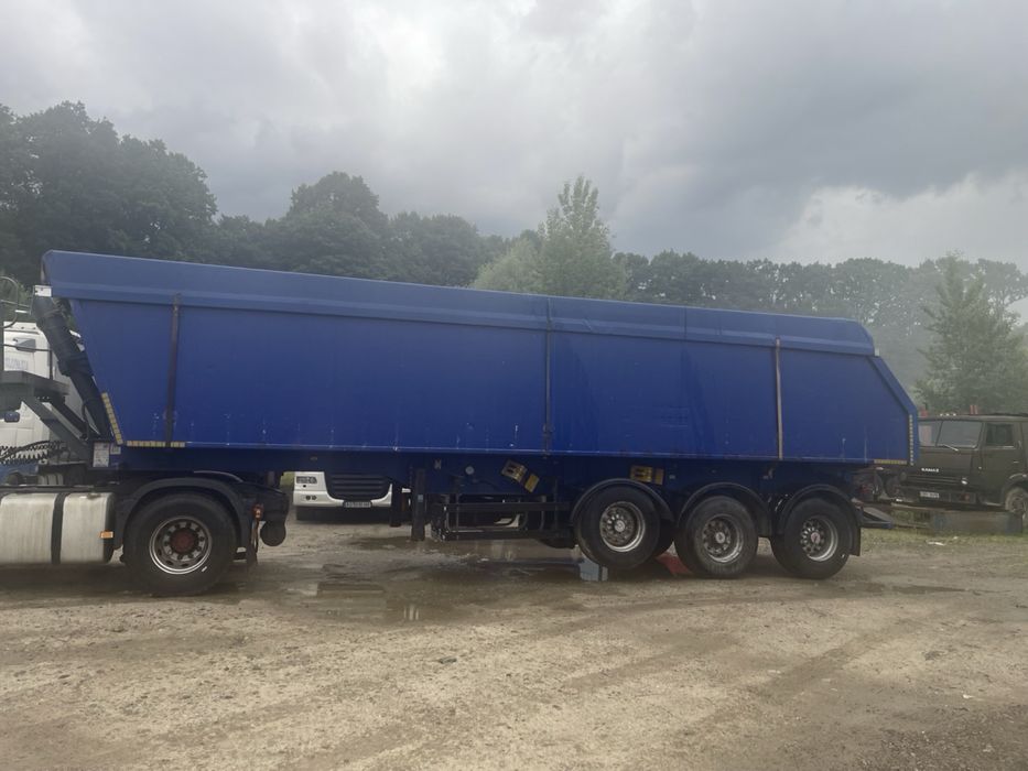 Напівпричіп зерновоз SCHWARZMUELLER KIS-3E