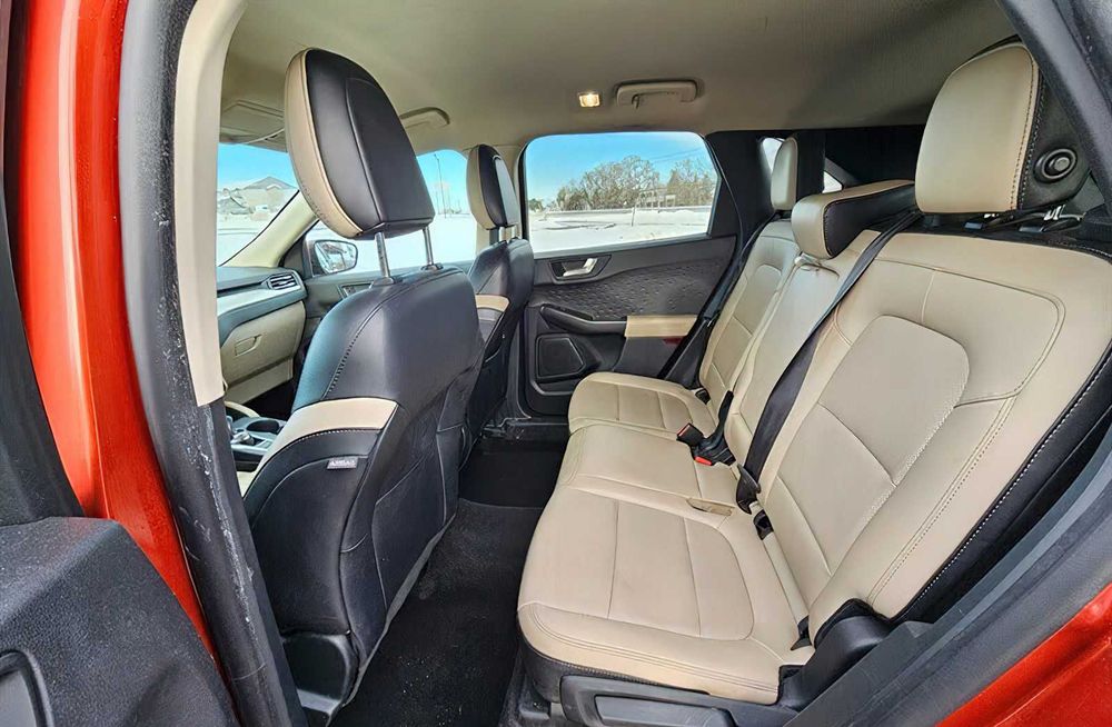 Ford Escape SEL      2020