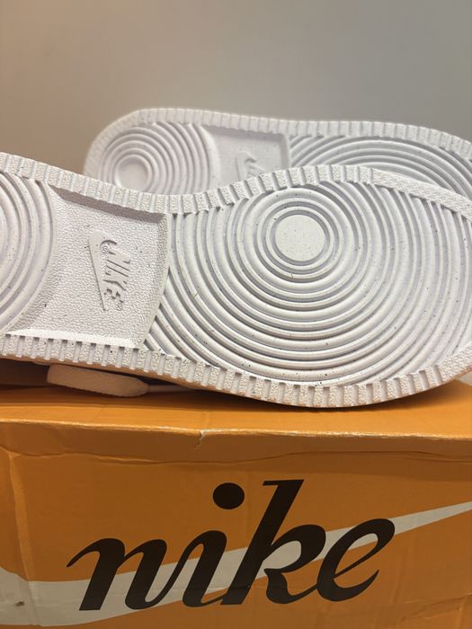 Nike court low biale
