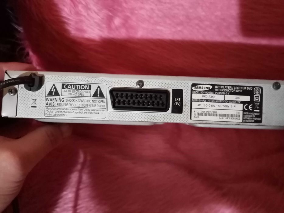 Odtwarzacz DVD Samsung model DVD-P365. Sprawny.