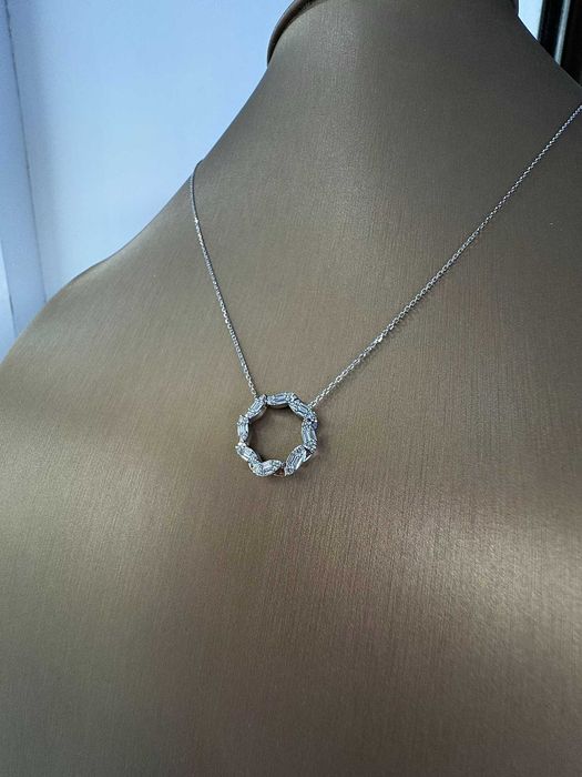 Naszyjnik z diamentami naturalnymi 0.38 ct bagiety Infinity