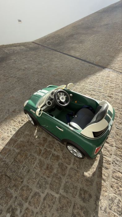 Mini cooper verde criança