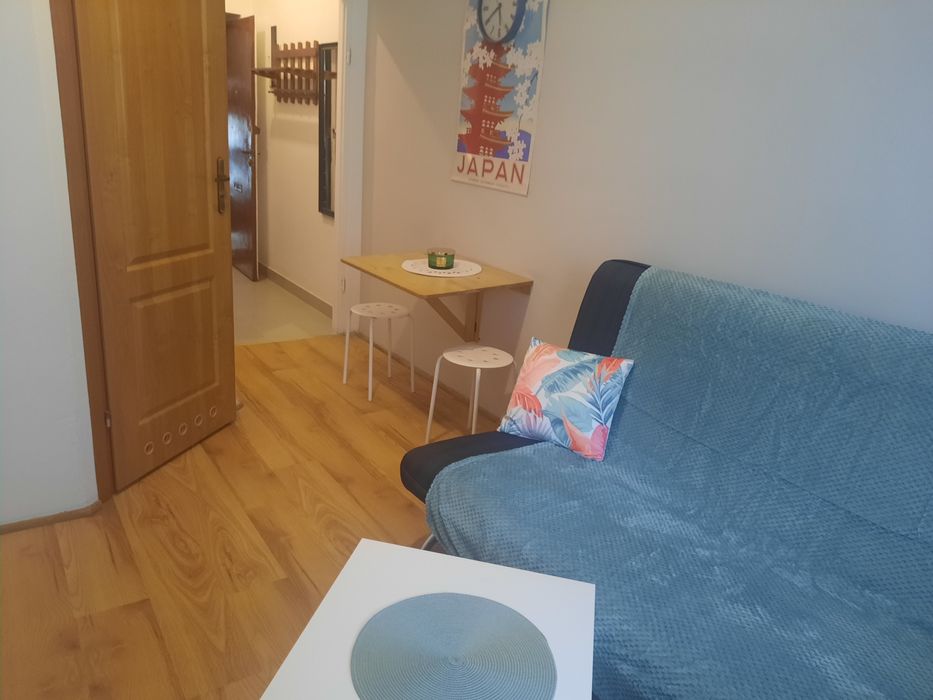 Kawalerka Centrum Gdyni , 10 Lutego od zaraz 1800 plus prąd