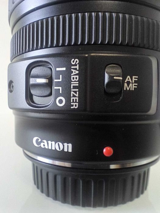 Lente Canon 28-135mm IS USM