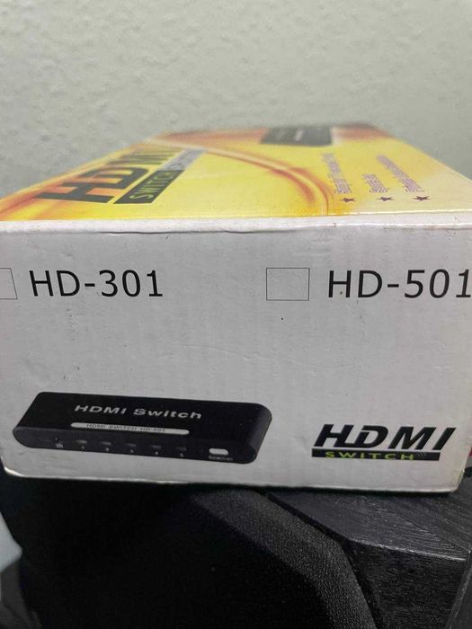 Продаю HDMI Splitter HD-104 в коробці