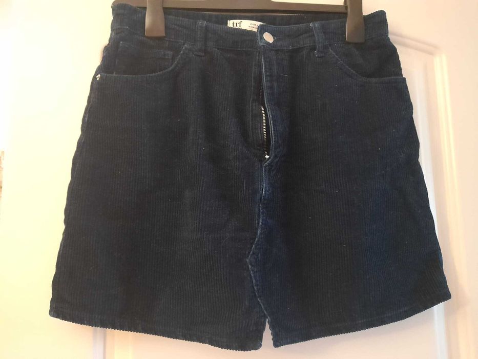 Saia em bombazine, marca Zara