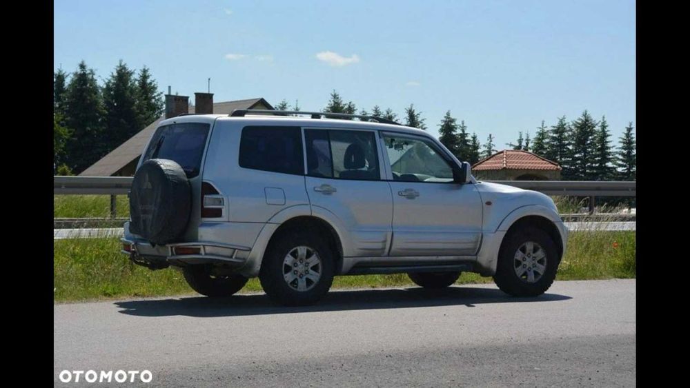 Кузов, кузовние детали для Mitsubishi Pajero Wagon III