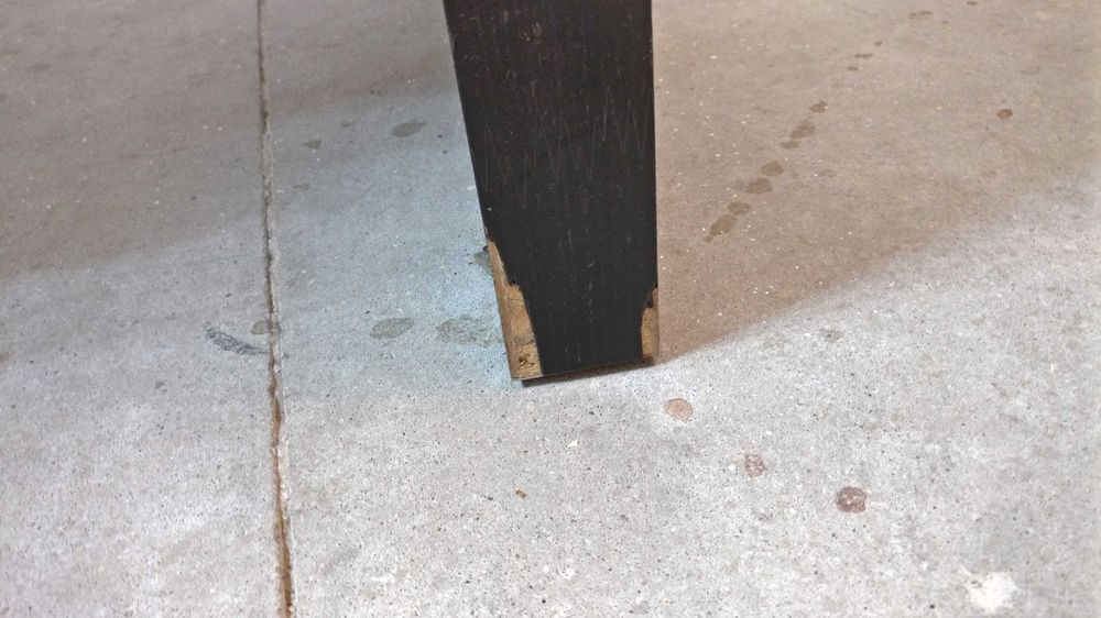 Malm Desk with Pull-Out Panel64751093686017122